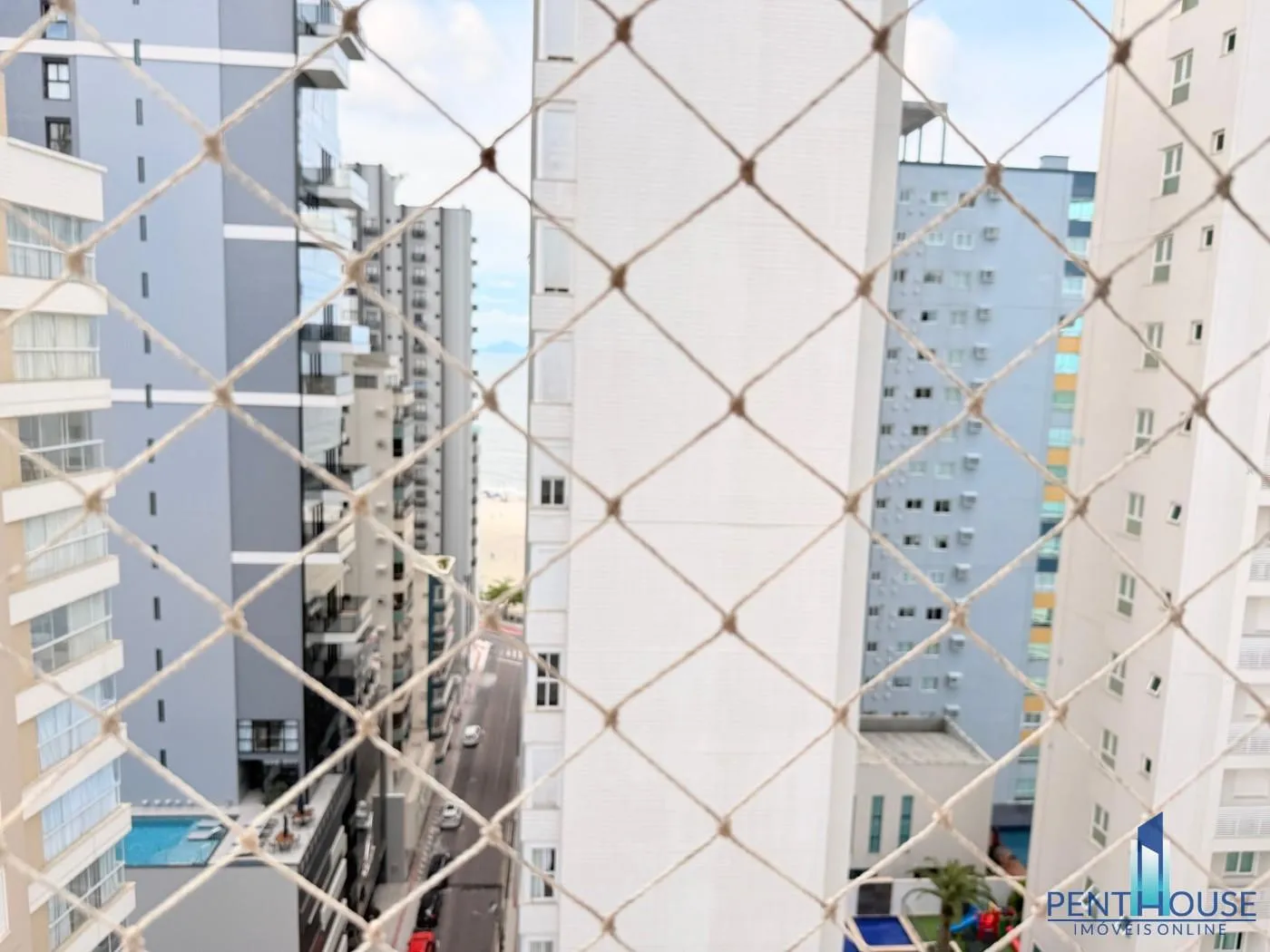 Imagem Apartamento Quadra Mar para Venda em Balneário Camboriú, CENTRO, 3 dormitórios, 3 suítes, 4 banheiros, 4 vagas