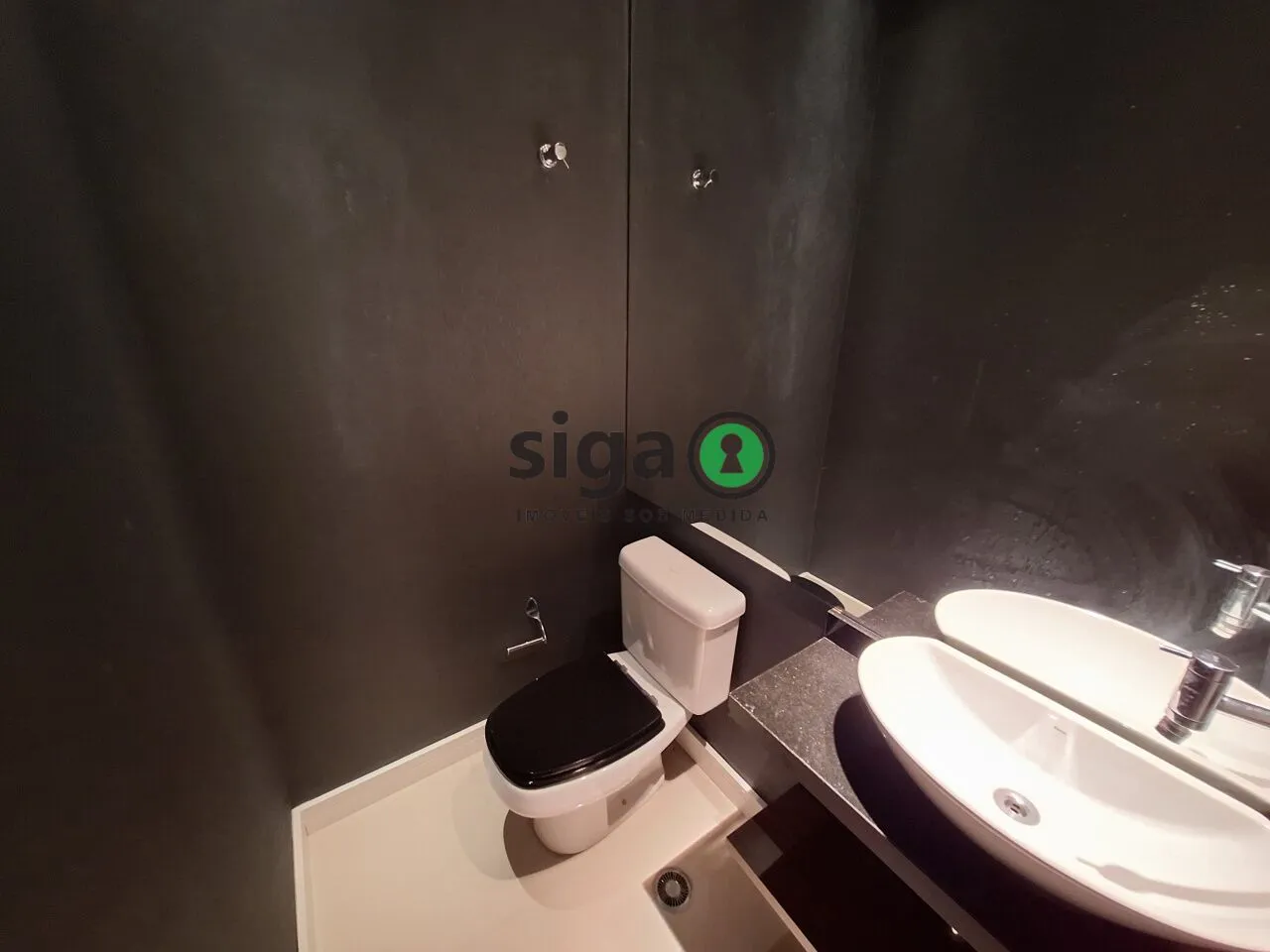 Imagem Apartamento com 4 Dormitórios, 4 vagas, 281m2 à venda no Panamby.