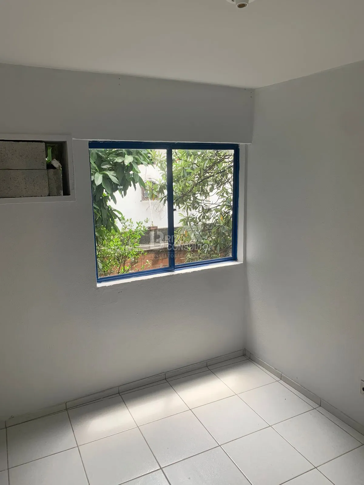 Imagem Aluguel Apartamento 2 Qts, Vaga, Lazer 1050,00