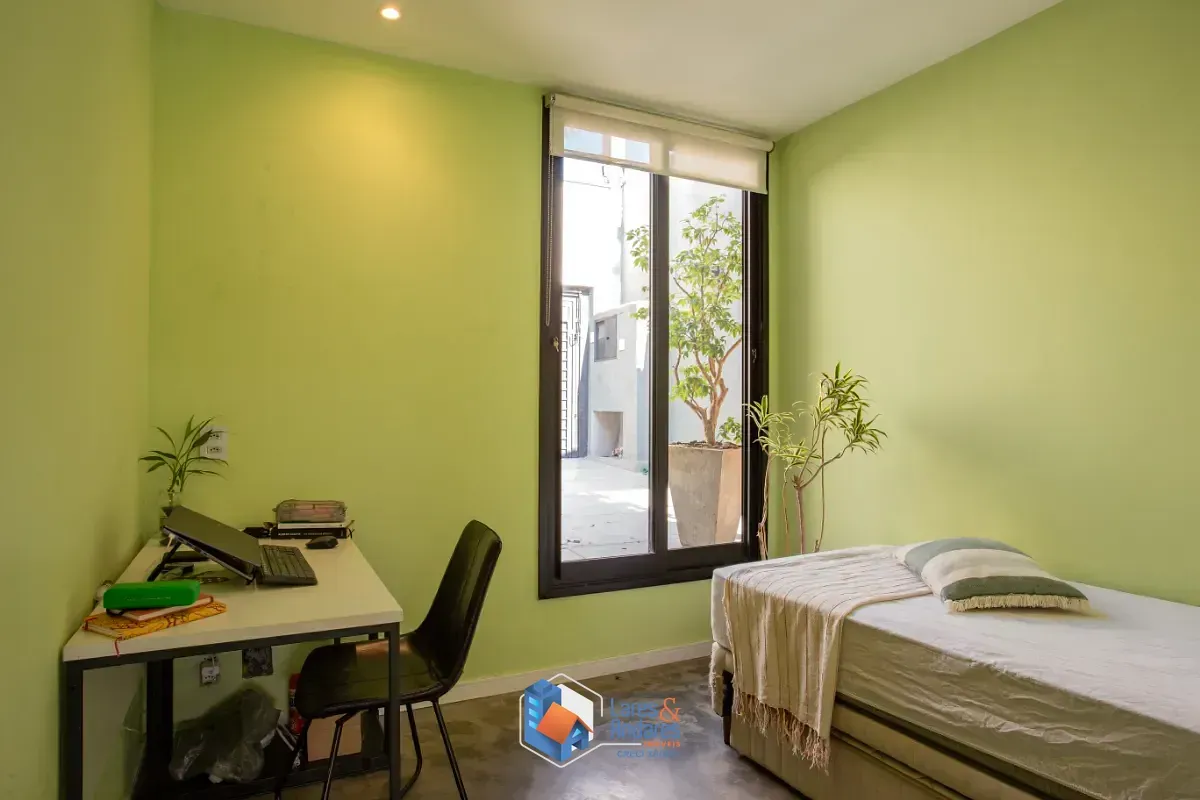Imagem Casa para venda em Butantã com 2 quartos, sendo 1 suíte, 95m²