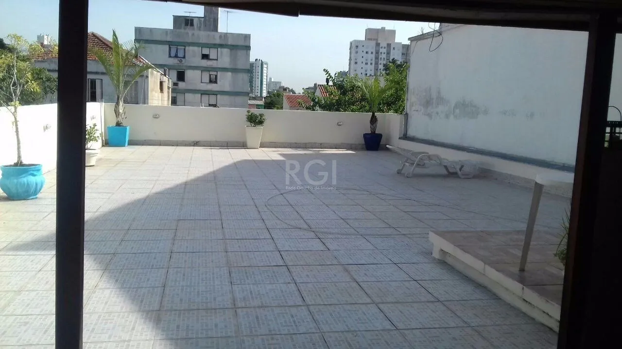 Imagem Predio para Venda - 340m², 2 dormitórios, sendo 1 suites, Partenon