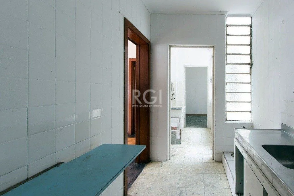 Imagem Apartamento para Venda - 101m², 3 dormitórios, 1 vaga - Menino Deus
