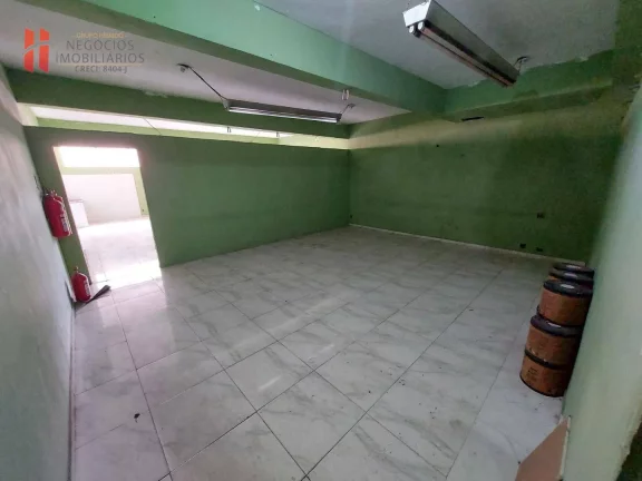 Imagem SALÃO COMERCIAL EM ANDAR INTEIRO COM MAIS DE 650M².