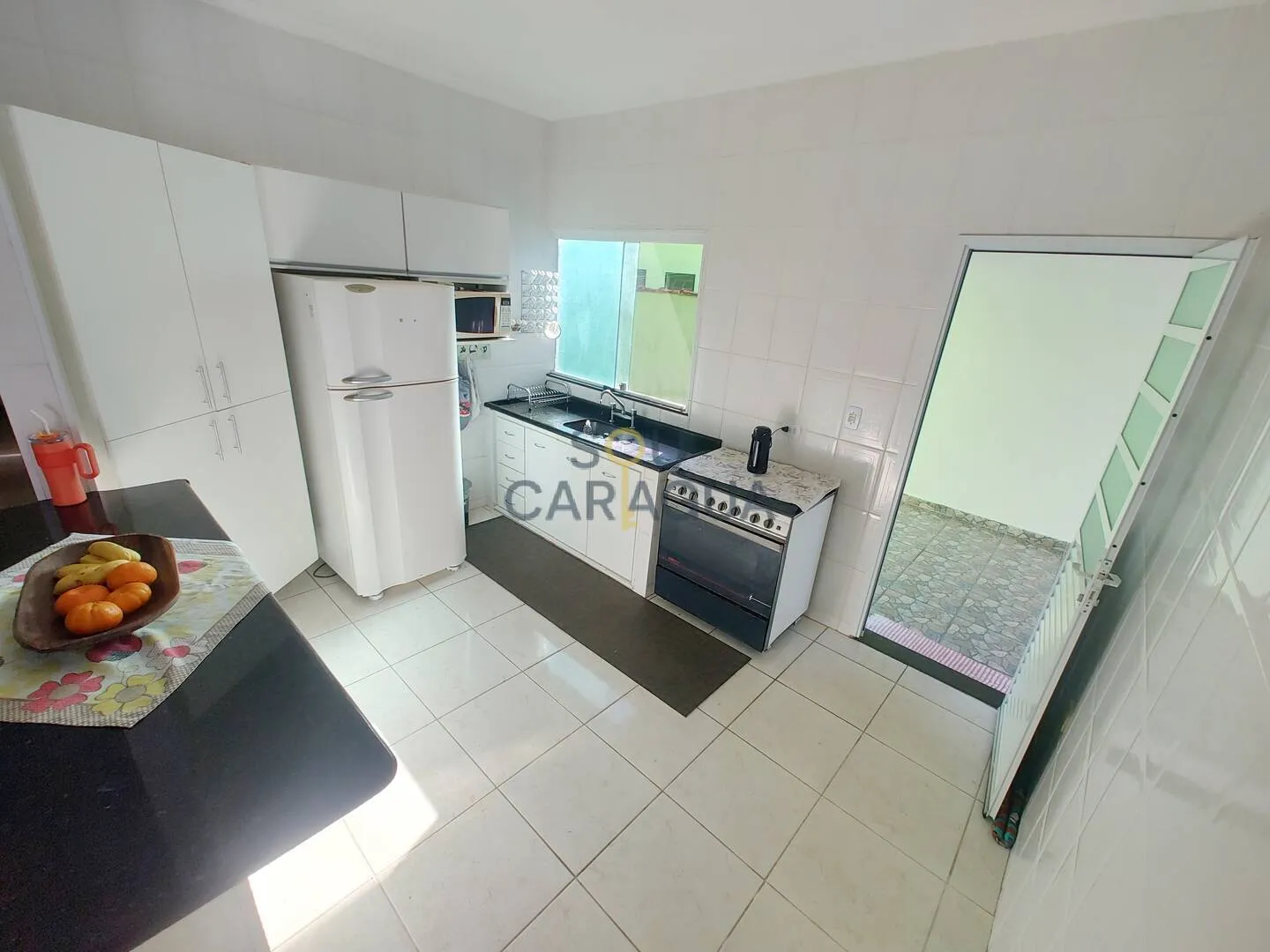 Imagem Casa Térrea a venda com 3 quartos a 600m da orla da praia Martim de Sá