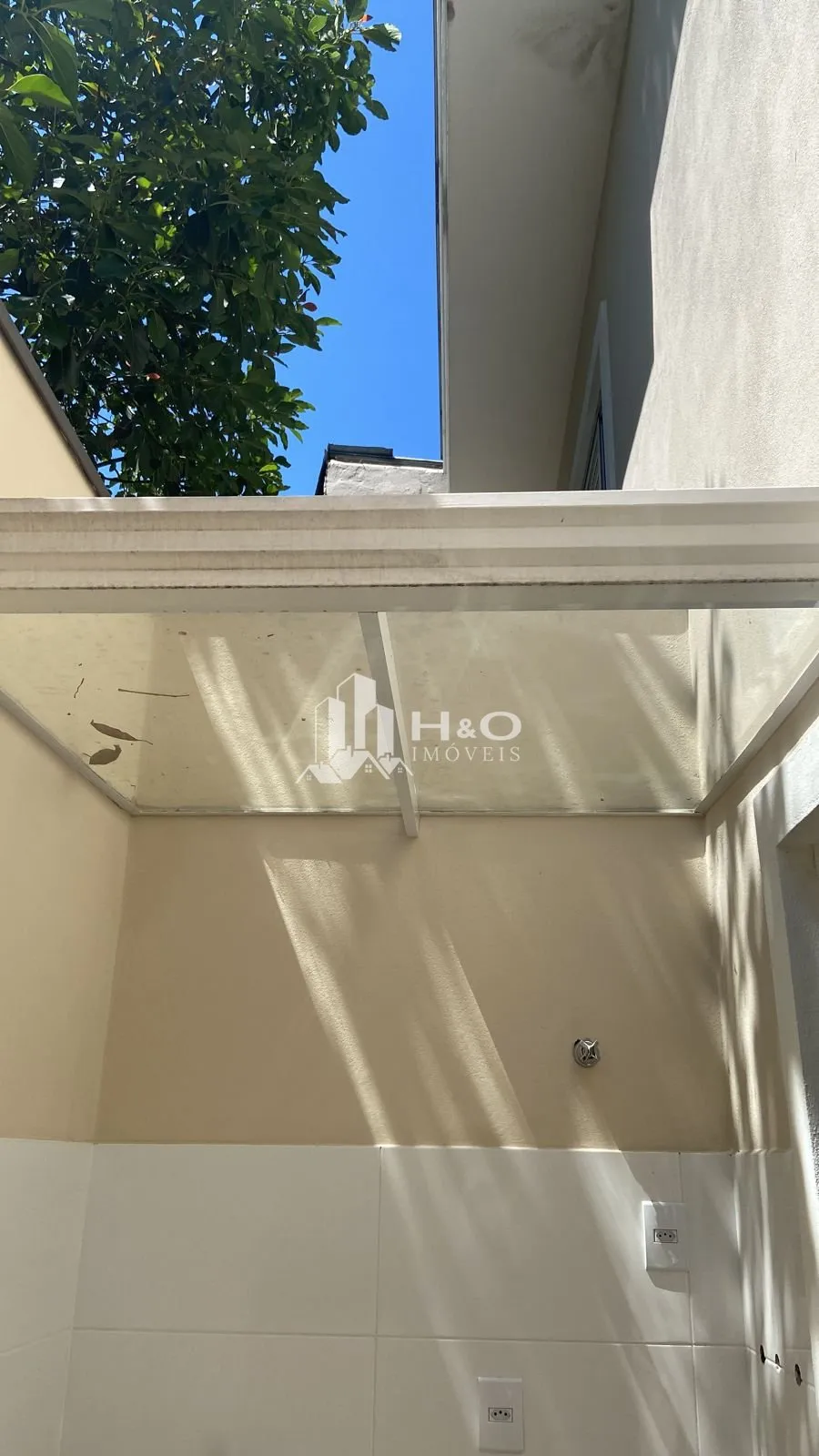 Imagem Sobrado à venda em Itaquera com excelente distribuição dos ambientes e ótimo padrão de conforto para toda a família.