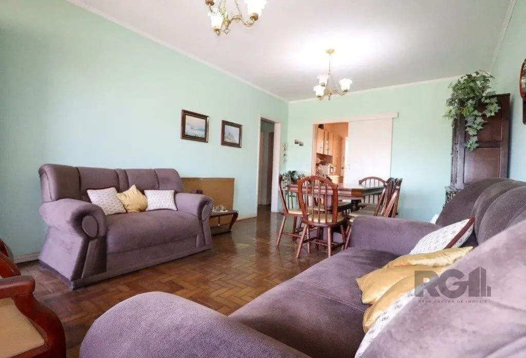 Imagem Casa com 3 dormitórios no bairro Cristo Redentor