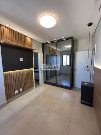 Imagem Apartamento de 3 dormitórios com área de lazer completa no Condomínio Residencial Mônaco no bairro Santa Maria, em Uberaba