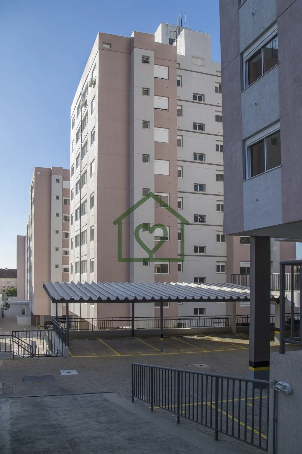 Imagem Apartamento de 2 dormitórios com 51m² e vaga de garagem. Preço e disponibilidade do imóvel sujei...