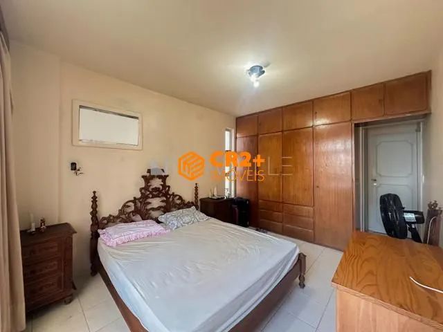 Imagem Alugo apartamento com 4 quartos -182m² na Navegantes em Boa Viagem