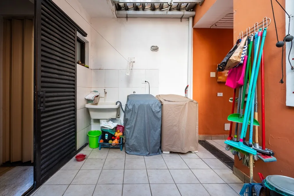 Imagem Casa à venda em São Paulo, Vila Mariana, com 3 quartos, 212m2