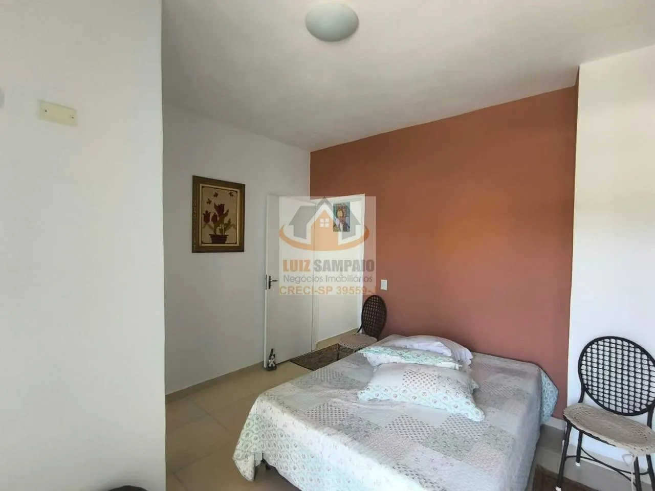 Imagem Lindo Sobrado, 2 Suítes, 2 Vagas, 200 metros da praia Suarão