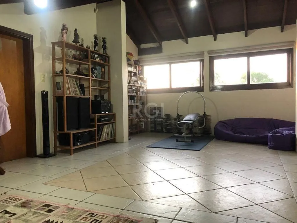 Imagem Casa de Condomínio em Cavalhada
