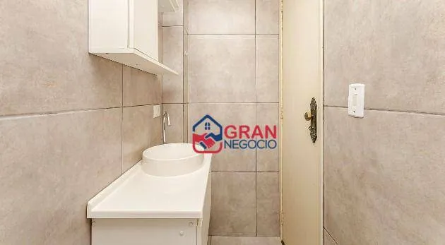 Imagem Apartamento com 1 dormitório à venda -Bigorrilho