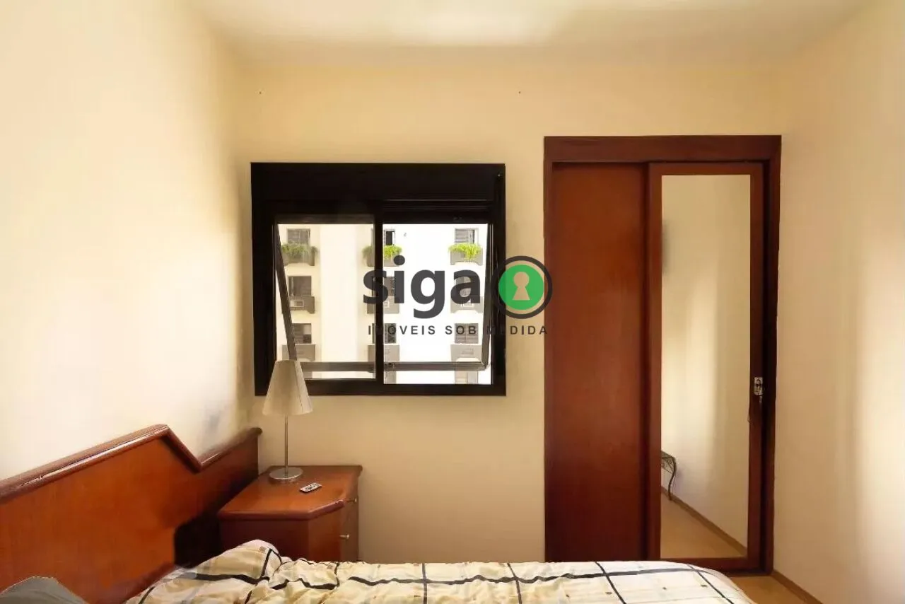 Imagem Apartamento 37 m² em Moema | 1 Dorm, Vaga Livre e Piscina no Condomínio