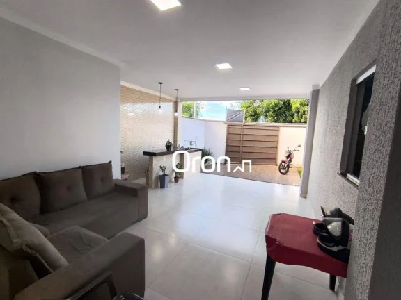 Imagem Sobrado à venda, 139 m² por R$ 540.000,00 - Residencial Solar Bougainville - Goiânia/GO