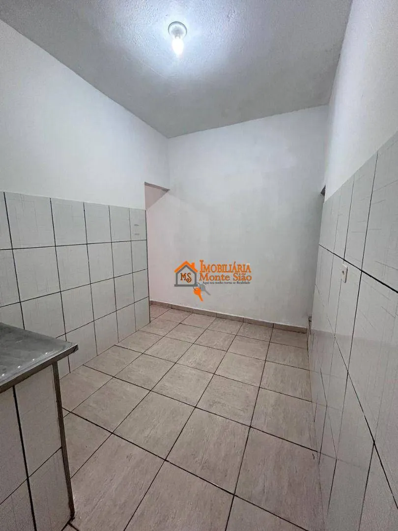 Imagem Casa com 1 dormitório para alugar, 40 m² por R$ 780,00/mês - Jardim Presidente Dutra - Guarulhos/SP