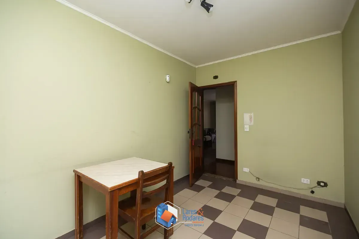 Imagem Casa para venda em Planalto Paulista com 4 quartos, sendo 2 suítes, 290m²