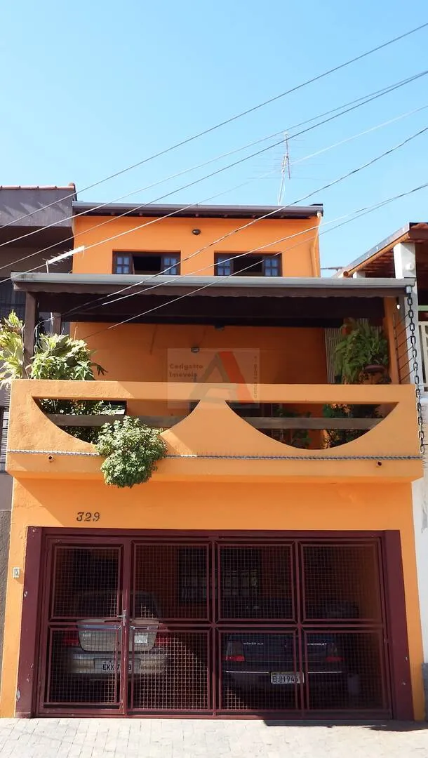 Foto do imóvel Sobrado Amplo para Locação no Jardim Teles de Menezes - Santo André!