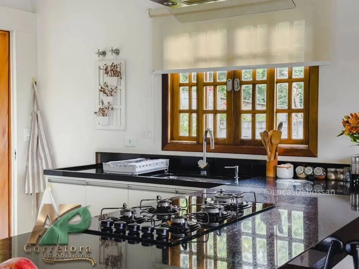 Imagem Chácara / Casa Térrea em Cotia | 1.500m² de Terreno | R$ 585 Mil