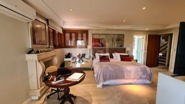 Imagem Casa Condominio para Venda - 420m², 4 dormitórios, sendo 4 suites, 2 vagas - Três Figueiras