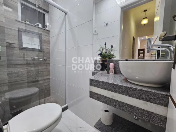 Imagem Apartamento para Venda em Teresópolis, Alto, 2 dormitórios, 1 suíte, 2 banheiros, 1 vaga