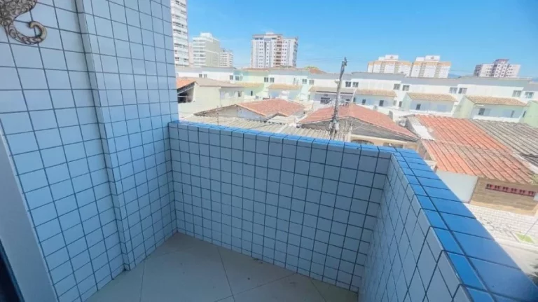 Imagem Excelente apartamento no forte com 3 dormitórios somente à vista!!!