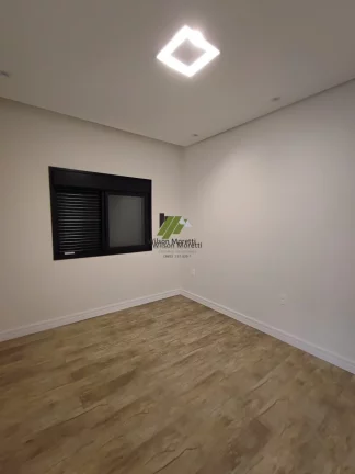 Imagem Linda Casa em Condomínio à venda em Itupeva/SP