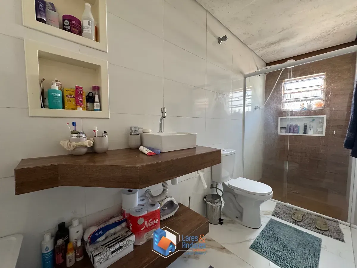 Imagem Sobrado para venda em Chácara Belenzinho com 3 quartos, sendo 1 suíte, 200m²