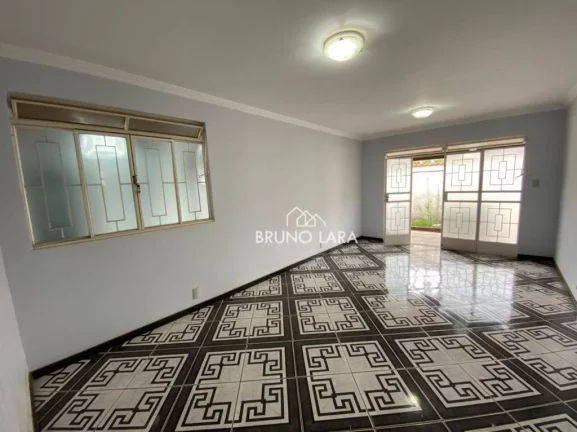 Imagem Casa à venda em Sarzedo, Bairro Cachoeira