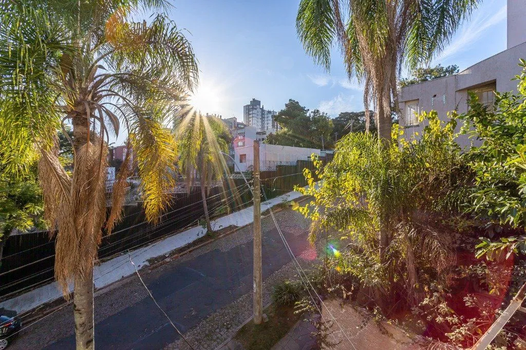 Imagem Apartamento no Jardim Botânico de 3 dormitórios dependência e 2 vagas