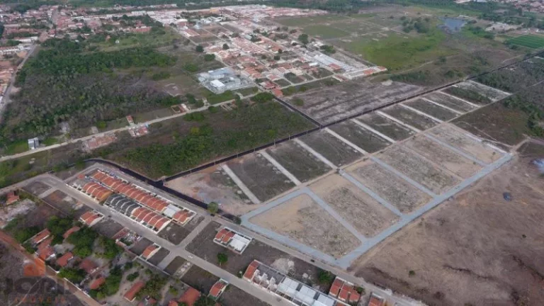 Imagem Terreno a Venda no bairro Ancuri - Fortaleza, CE