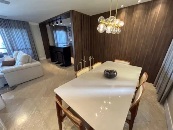 Imagem Excelente apartamento reformado com três quartos living e armários planejados a venda no cidade jardim