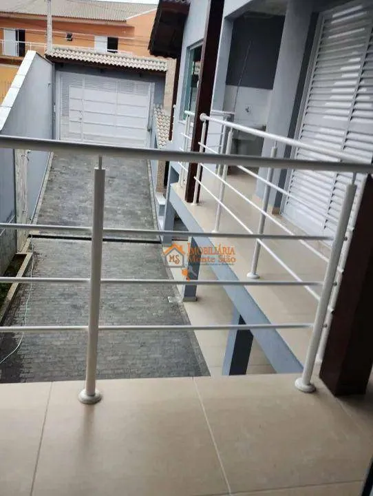 Imagem Sobrado com 4 dormitórios à venda, 309 m² por R$ 1.500.000,00 - Centro - Arujá/SP