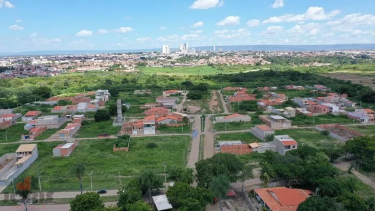 Imagem Terreno a Venda no bairro Salesianos - Juazeiro do Norte, CE