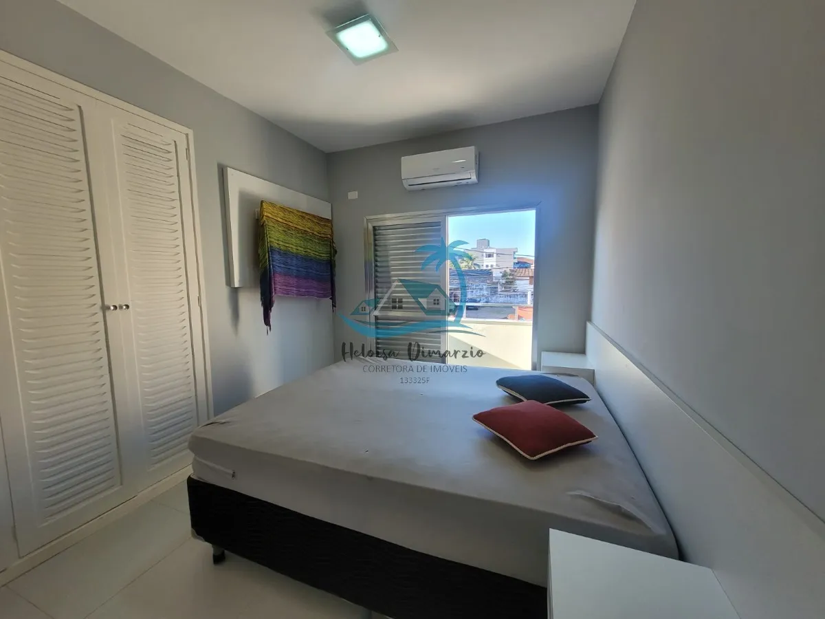 Imagem Apartamento com 3 dormitórios reformado a 100 metros do mar no Itaguá em Ubatuba.