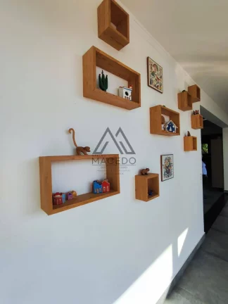 Imagem Casa incrível com 4 suítes, piscina, Beach e Salão de Jogos - Mobiliada
