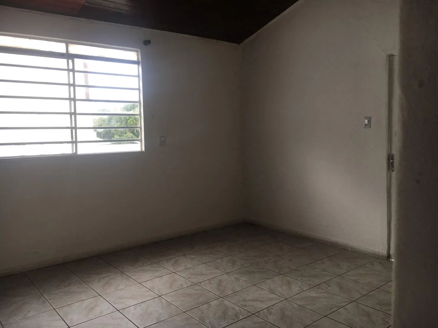 Imagem Comercial à venda e locação 3 Quartos, 1 Suite, Jardim Boa Vista, Pindamonhangaba - SP