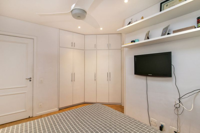 Imagem Apartamento com 4 Quartos à Venda,  em Paraíso do Morumbi - São Paulo