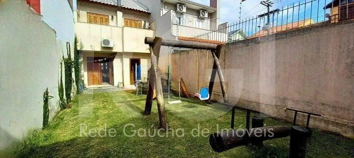 Imagem Casa 3 dormitórios à venda Espírito Santo Porto Alegre/RS
