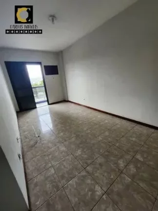 Imagem Apartamento com ótima localização na Ponta da Praia à venda!