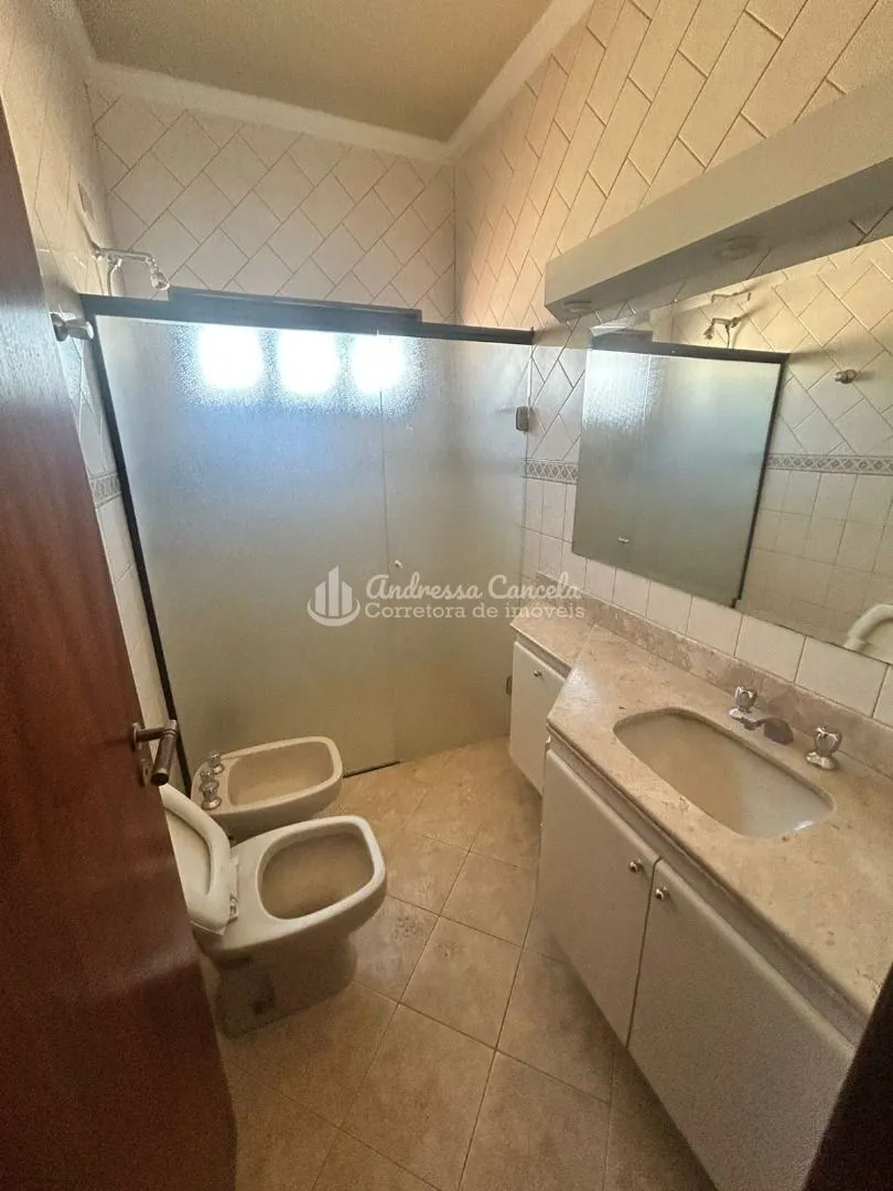 Imagem Sobrado comercial 3 suítes à venda, 400 m² por R$ 1.380.000 - Universitário - São José do Rio Preto/SP