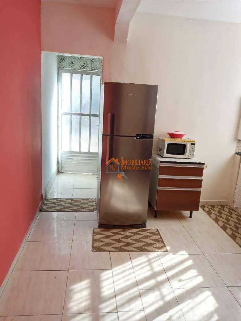 Imagem Sobrado com 2 dormitórios à venda, 90 m² por R$ 290.000,00 - Vila Ursulina - Itaquaquecetuba/SP