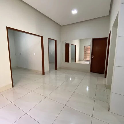 Imagem Casa à venda no bairro Setor Negrinho Carrilho - Goianésia/GO