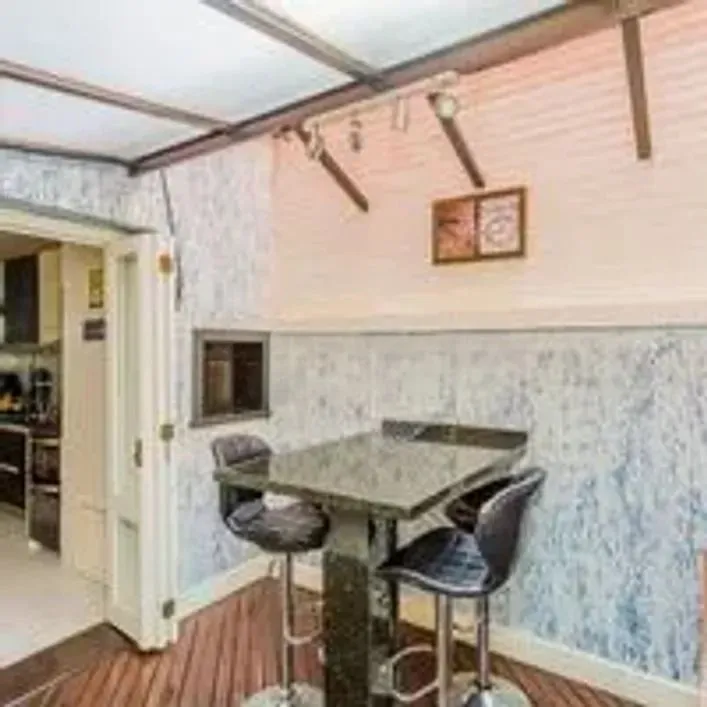 Imagem Belíssima casa em Condomínio com 3 dorm - próximo ao Iguatemi