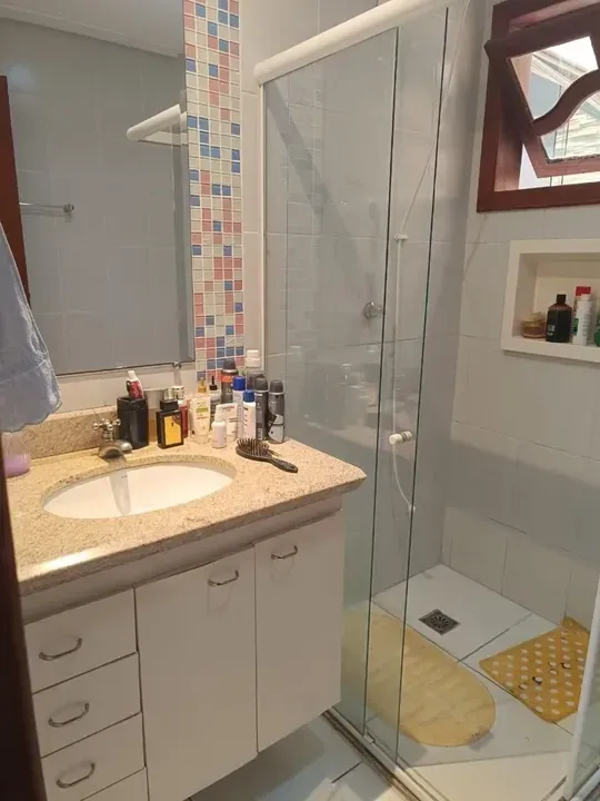 Imagem Casa com 3 quartos à venda em Vila Velha