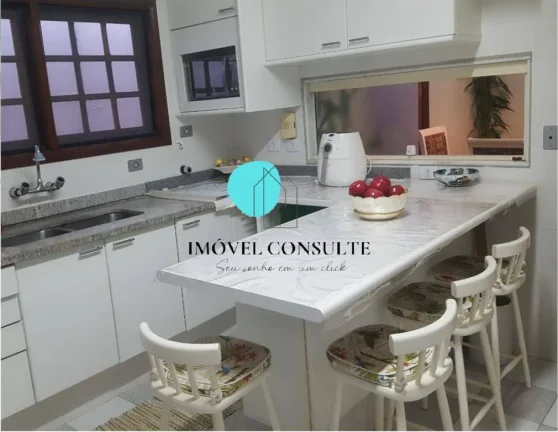 Imagem Casa à venda, 431m² com 04 quartos em Atibaia- São Paulo.