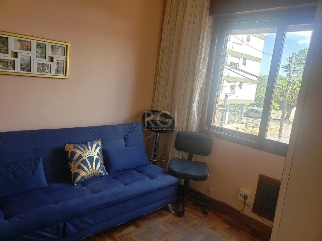 Imagem Apartamento para Venda - 64m², 2 dormitórios, 1 vaga - Passo da Areia