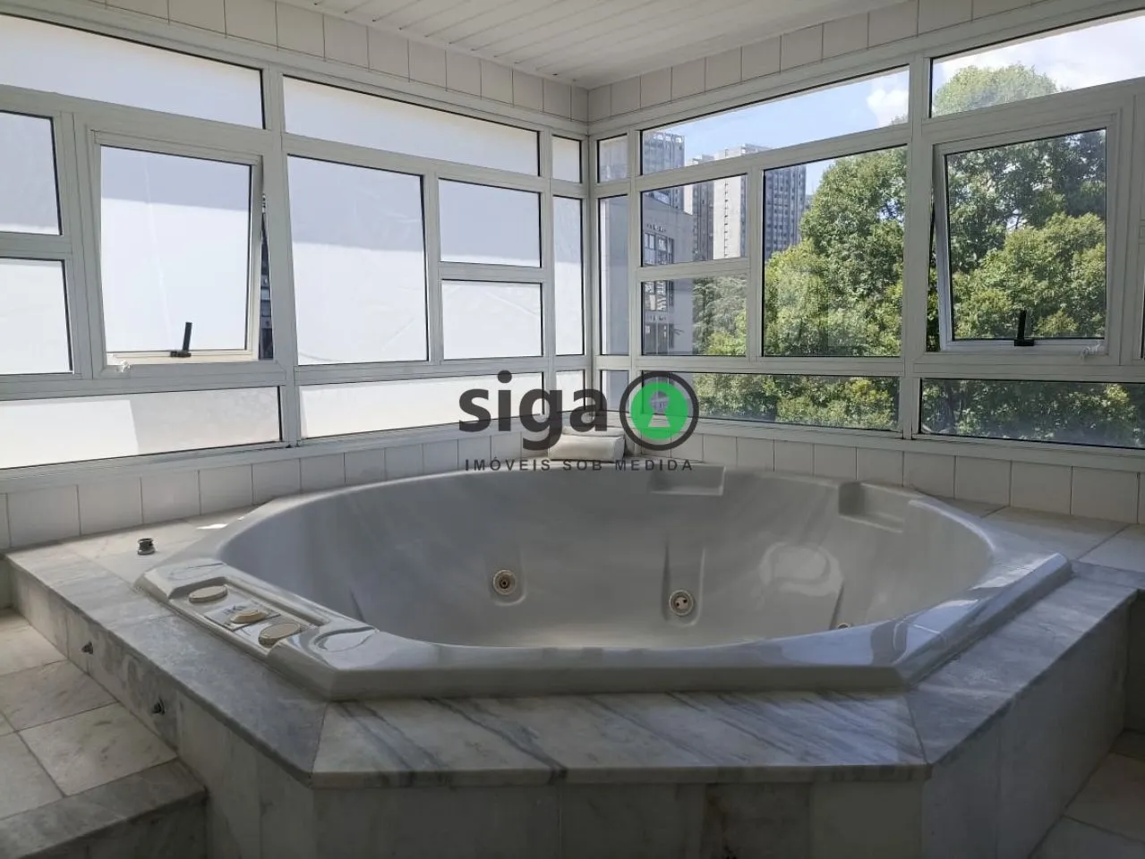 Imagem Luxo, Espaço e Exclusividade na Vila Suzana 235m² com Elevador Privativo!