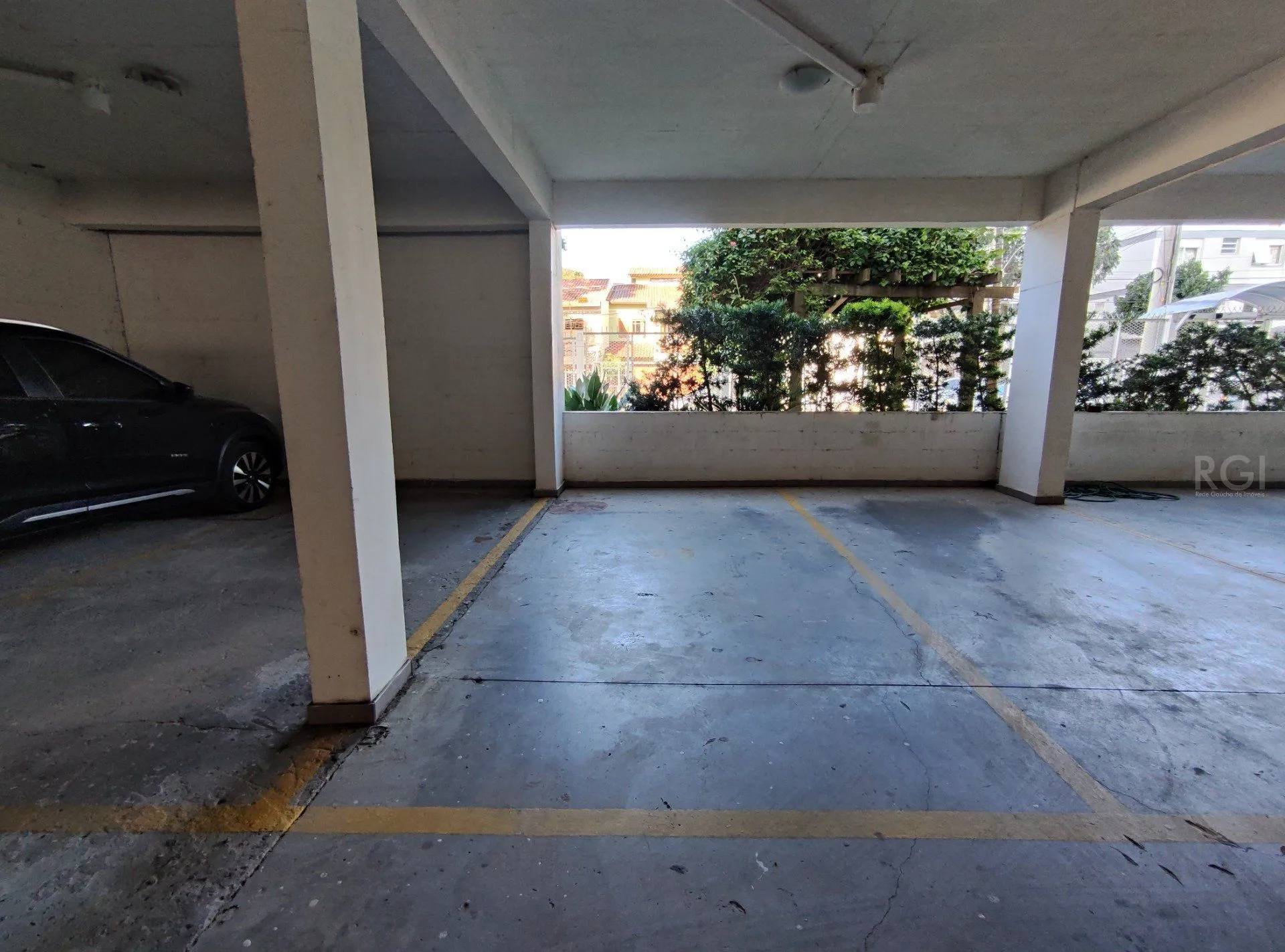 Imagem Apartamento para Venda - 40m², 1 dormitório, 1 vaga - Partenon