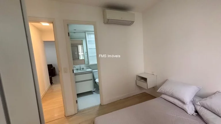 Imagem Apartamento para locação na Consolação: 3 quartos, 1 sala, 1 banheiro, 1 vaga de garagem, 128m². Confira!